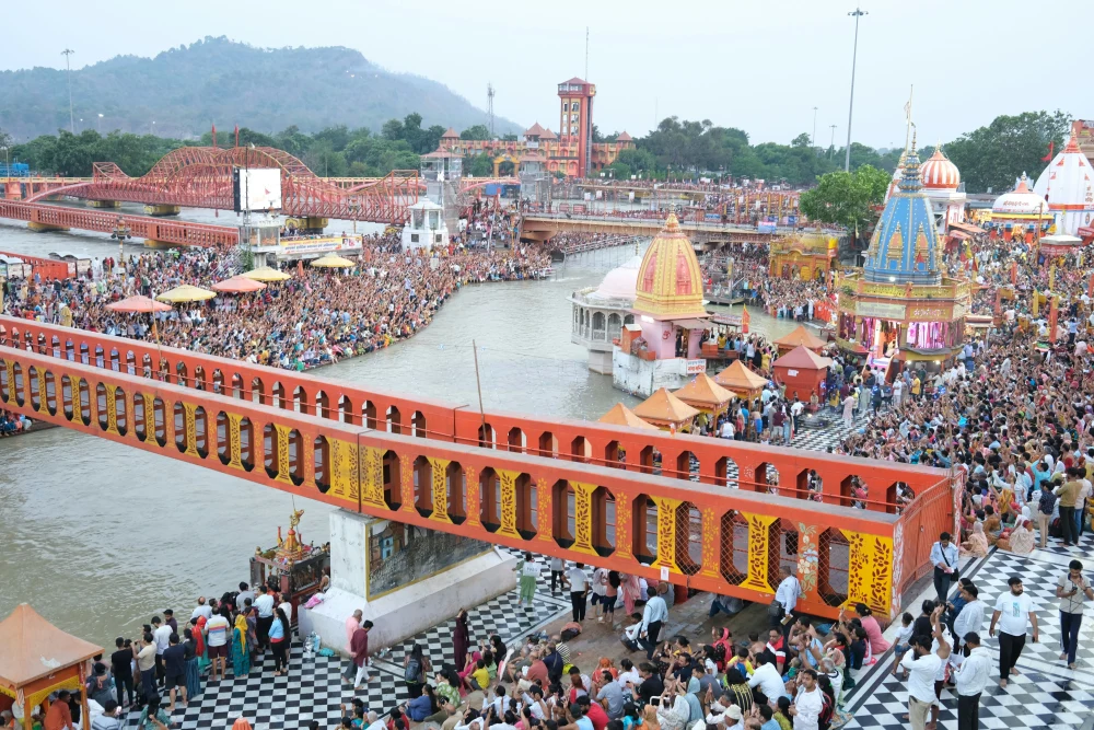 Char Dham Yatra Package 11 Nights 12 Days | Kedarnath Badrinath Gangotri Yamunotri | TraveloChat